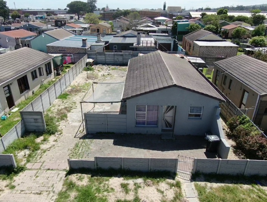 3 Bedroom Property for Sale in Clairewood Western Cape